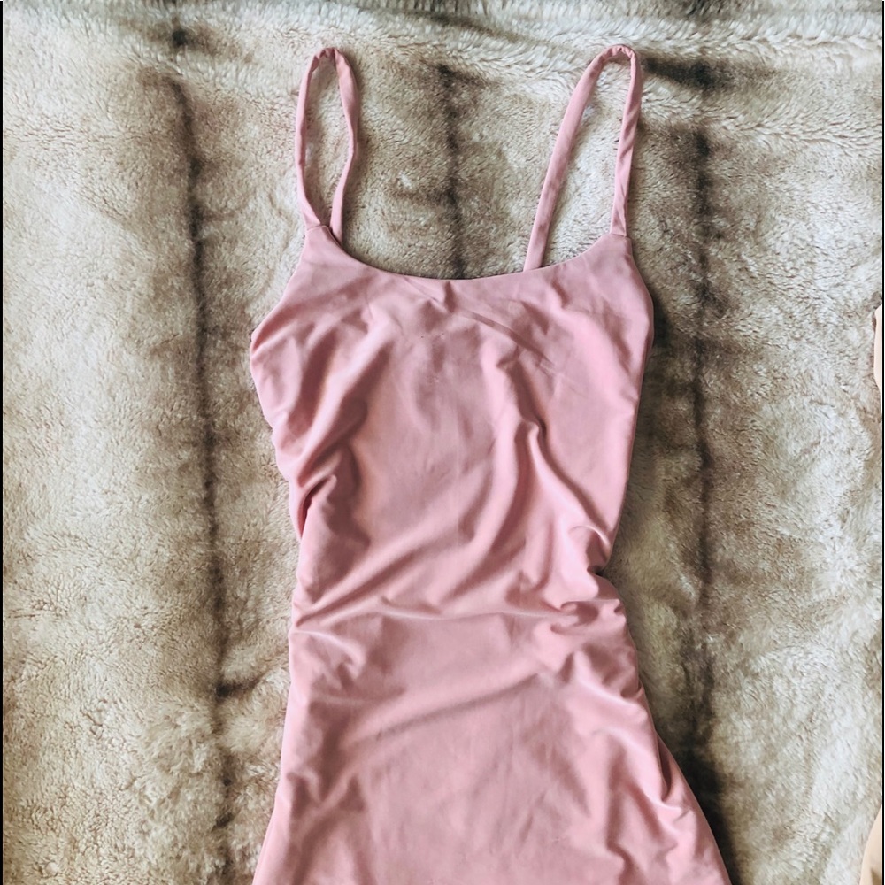2 soft dresses $28 or Each for $18 - Picture 3 of 8